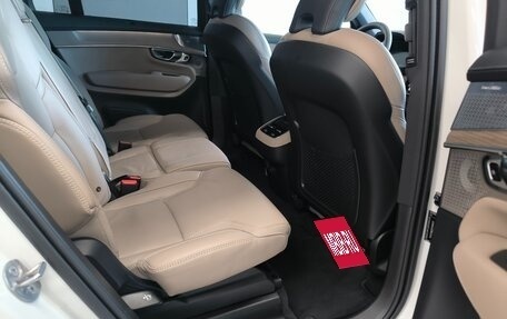 Volvo XC90 II рестайлинг, 2025 год, 9 500 000 рублей, 6 фотография