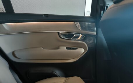 Volvo XC90 II рестайлинг, 2025 год, 9 500 000 рублей, 11 фотография
