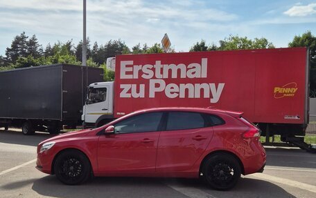 Volvo V40 II рестайлинг, 2016 год, 1 585 000 рублей, 9 фотография