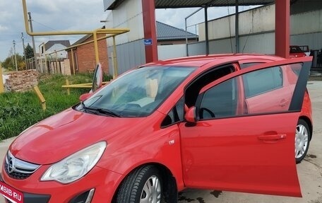 Opel Corsa D, 2011 год, 800 000 рублей, 3 фотография