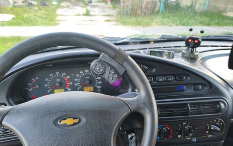 Chevrolet Niva I рестайлинг, 2005 год, 320 000 рублей, 5 фотография