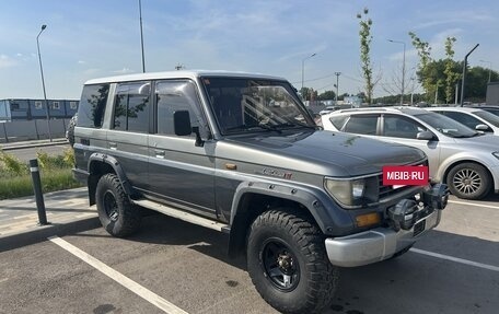 Toyota Land Cruiser 70, 1993 год, 2 000 000 рублей, 4 фотография