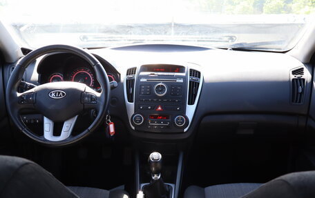 KIA cee'd I рестайлинг, 2010 год, 699 000 рублей, 8 фотография