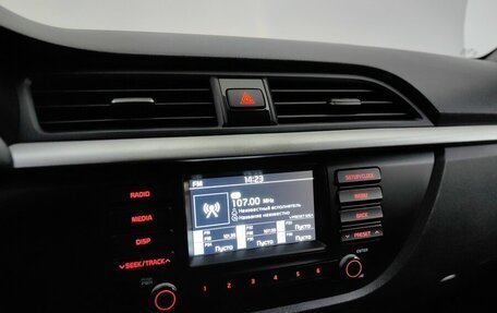 KIA Rio IV, 2018 год, 1 295 000 рублей, 14 фотография