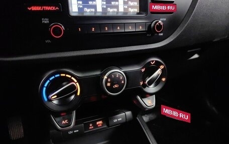 KIA Rio IV, 2018 год, 1 295 000 рублей, 15 фотография