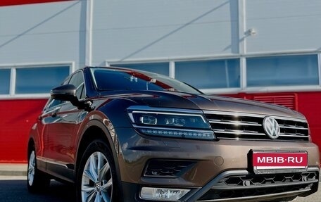 Volkswagen Tiguan II, 2017 год, 2 400 000 рублей, 1 фотография