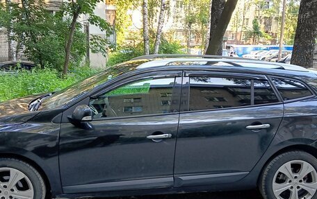 Renault Megane III, 2010 год, 670 000 рублей, 3 фотография