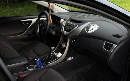 Hyundai Elantra V, 2011 год, 820 000 рублей, 8 фотография
