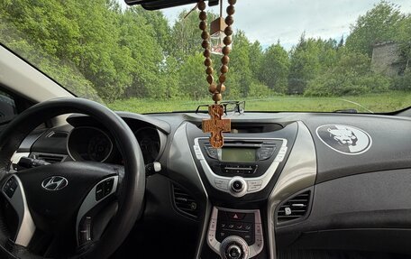 Hyundai Elantra V, 2011 год, 820 000 рублей, 10 фотография