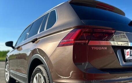 Volkswagen Tiguan II, 2017 год, 2 400 000 рублей, 3 фотография
