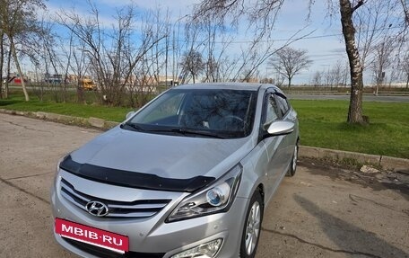 Hyundai Solaris II рестайлинг, 2016 год, 1 200 000 рублей, 2 фотография