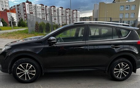Toyota RAV4, 2014 год, 1 670 000 рублей, 2 фотография