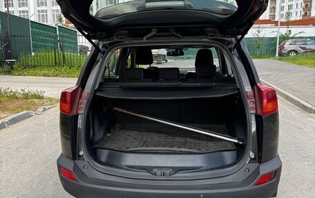 Toyota RAV4, 2014 год, 1 670 000 рублей, 5 фотография