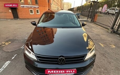 Volkswagen Jetta VI, 2016 год, 1 100 000 рублей, 3 фотография