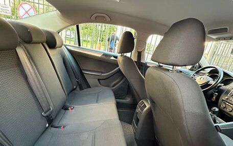 Volkswagen Jetta VI, 2016 год, 1 100 000 рублей, 13 фотография