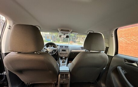 Volkswagen Jetta VI, 2016 год, 1 100 000 рублей, 17 фотография
