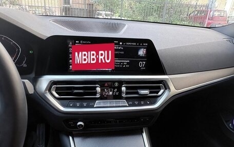 BMW 3 серия, 2021 год, 4 700 000 рублей, 15 фотография