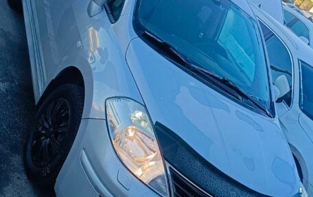 Nissan Tiida, 2012 год, 180 000 рублей, 2 фотография