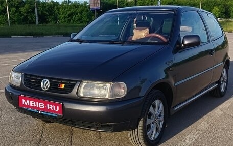 Volkswagen Polo III рестайлинг, 1998 год, 230 000 рублей, 1 фотография