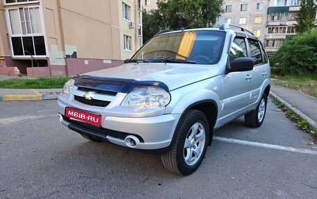 Chevrolet Niva I рестайлинг, 2013 год, 470 000 рублей, 1 фотография