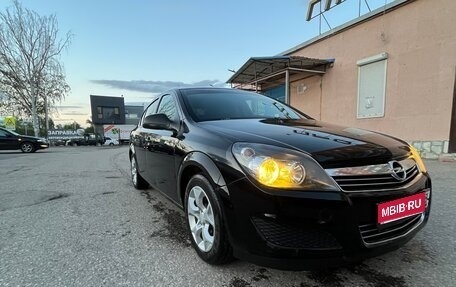 Opel Astra H, 2010 год, 650 000 рублей, 1 фотография
