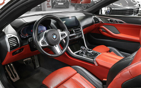 BMW 8 серия, 2021 год, 10 085 000 рублей, 20 фотография