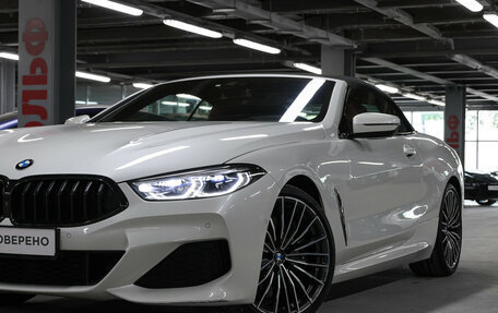 BMW 8 серия, 2021 год, 10 085 000 рублей, 31 фотография