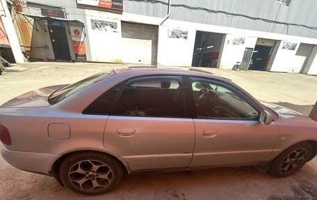 Audi A4, 2000 год, 350 000 рублей, 4 фотография