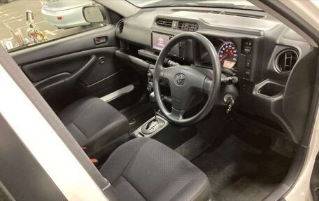 Toyota Probox I, 2017 год, 1 090 000 рублей, 6 фотография