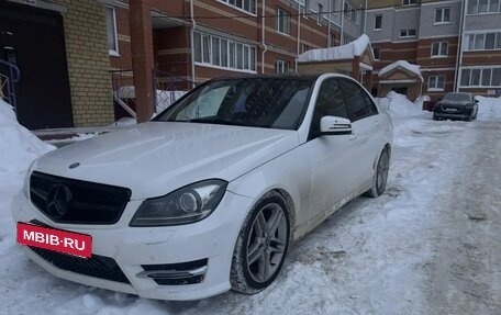 Mercedes-Benz C-Класс, 2013 год, 1 350 000 рублей, 3 фотография
