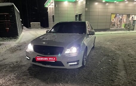 Mercedes-Benz C-Класс, 2013 год, 1 350 000 рублей, 7 фотография