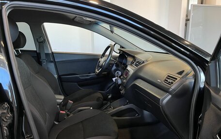KIA Rio III рестайлинг, 2015 год, 1 063 000 рублей, 29 фотография