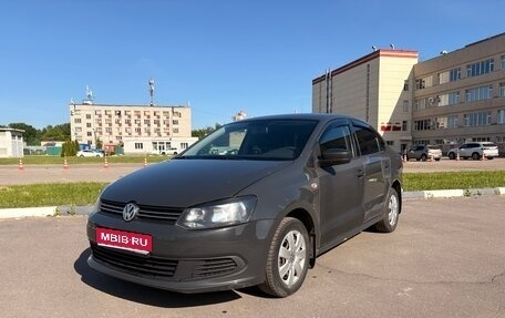 Volkswagen Polo VI (EU Market), 2011 год, 760 000 рублей, 1 фотография