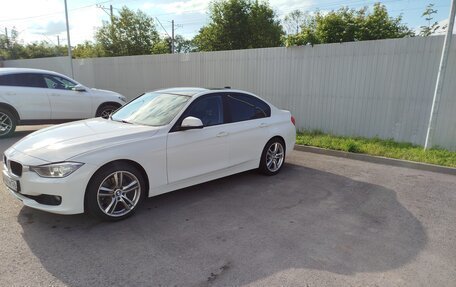 BMW 3 серия, 2013 год, 1 750 000 рублей, 4 фотография