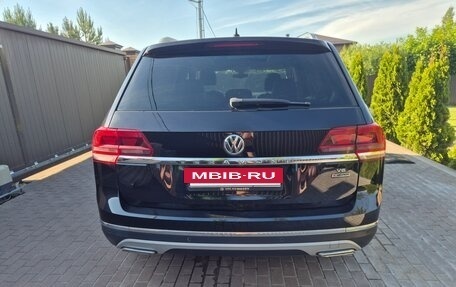 Volkswagen Teramont I, 2018 год, 4 000 000 рублей, 4 фотография