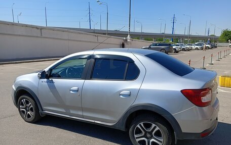 Renault Logan II, 2022 год, 888 000 рублей, 13 фотография