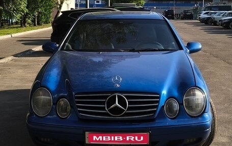Mercedes-Benz CLK-Класс, 1999 год, 390 000 рублей, 1 фотография