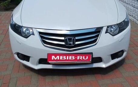 Honda Accord VIII рестайлинг, 2012 год, 2 000 000 рублей, 1 фотография