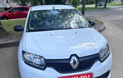 Renault Sandero II рестайлинг, 2015 год, 500 000 рублей, 1 фотография