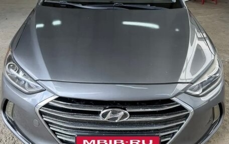 Hyundai Elantra VI рестайлинг, 2017 год, 1 450 000 рублей, 10 фотография