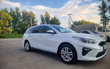 KIA cee'd III, 2019 год, 1 250 000 рублей, 2 фотография