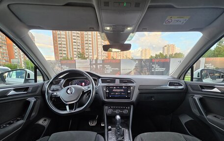 Volkswagen Tiguan II, 2019 год, 2 340 000 рублей, 22 фотография