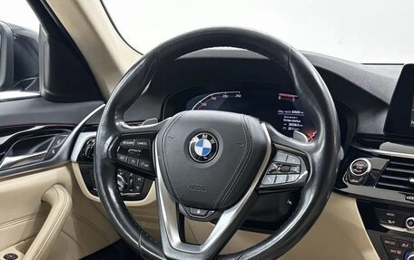 BMW 5 серия, 2020 год, 3 530 000 рублей, 15 фотография