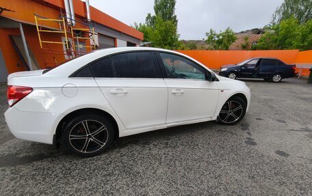 Chevrolet Cruze II, 2012 год, 615 000 рублей, 3 фотография