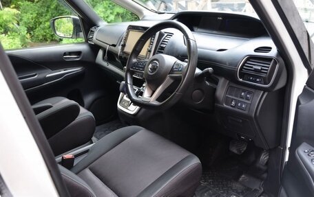 Nissan Serena IV, 2018 год, 1 860 000 рублей, 6 фотография
