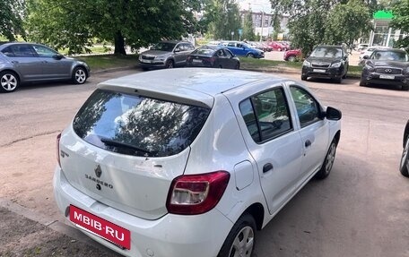 Renault Sandero II рестайлинг, 2015 год, 500 000 рублей, 4 фотография