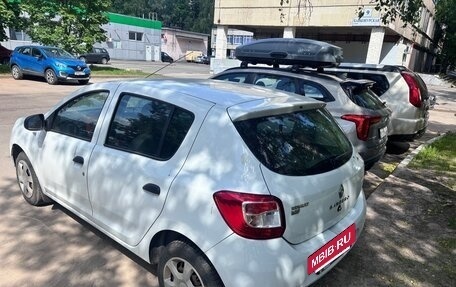 Renault Sandero II рестайлинг, 2015 год, 500 000 рублей, 3 фотография