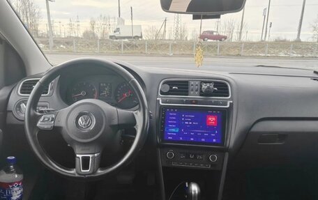 Volkswagen Polo VI (EU Market), 2015 год, 720 000 рублей, 3 фотография