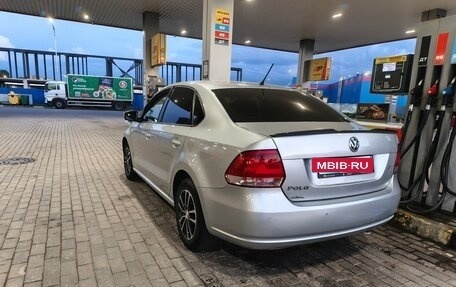 Volkswagen Polo VI (EU Market), 2015 год, 720 000 рублей, 2 фотография