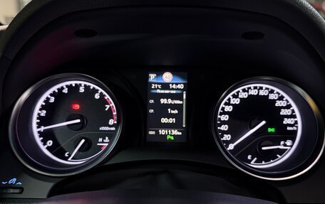 Toyota Camry, 2021 год, 3 200 000 рублей, 9 фотография